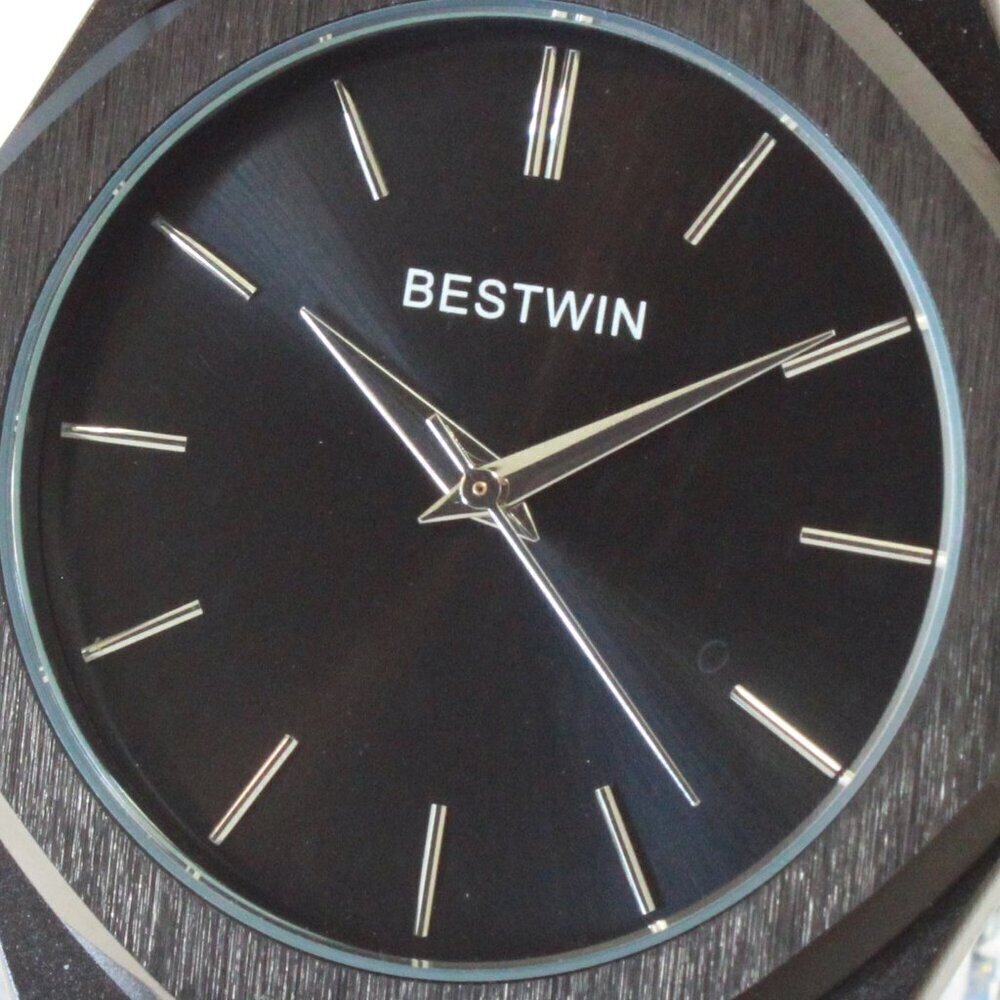Men's Sports Watch Integrated Bracelet Blacked Out Quartz 41.5mm - Picture 13 of 13